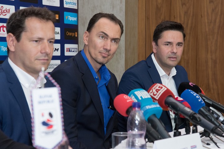 Országh a liga. Kohút, Šatan a Lintner za rokovacím stolom